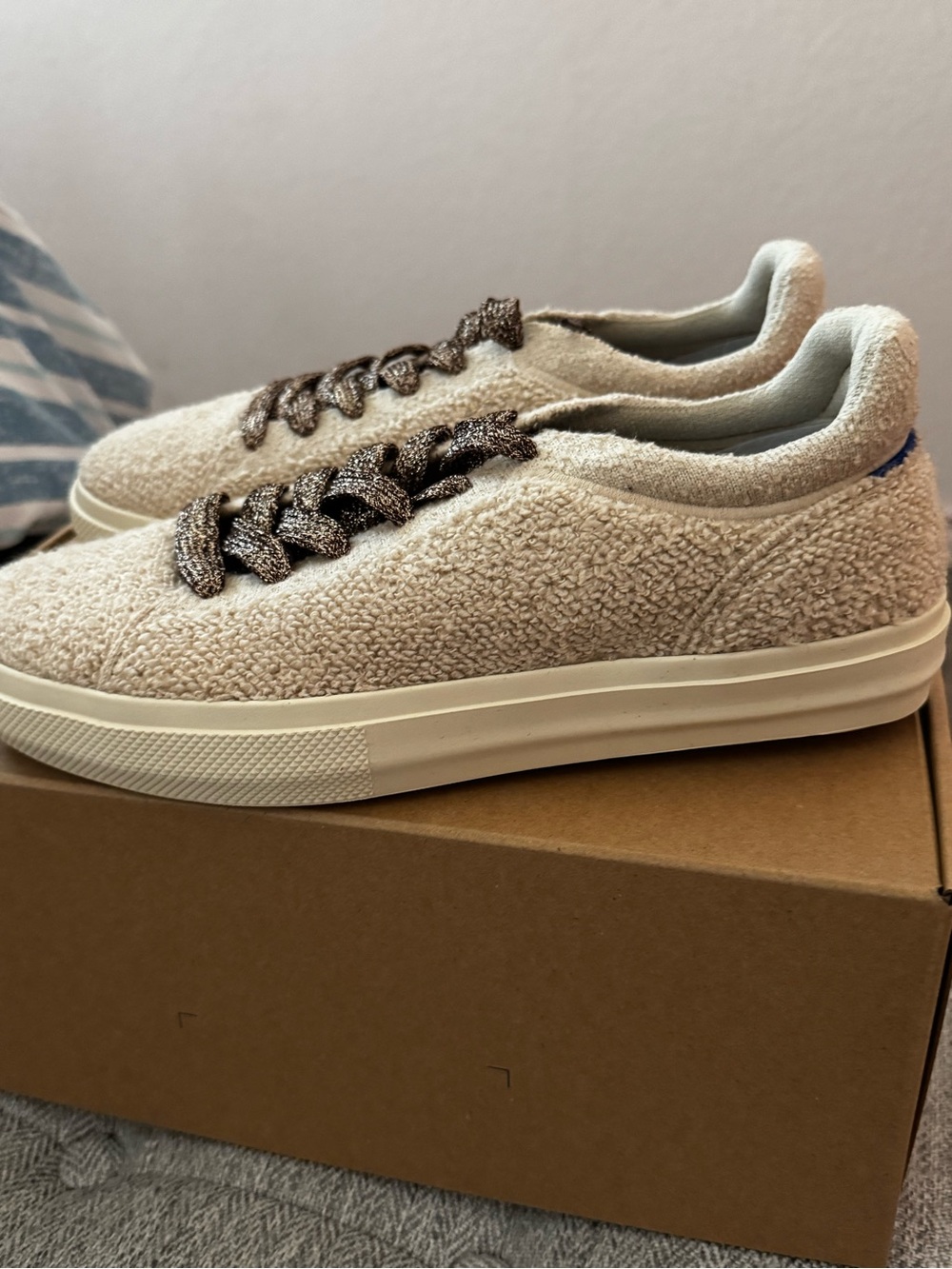 NWT, Rothy’s RS02 Sneaker Honeybun Boucle. Women’s size 9-1/2. - Picture 3 of 8